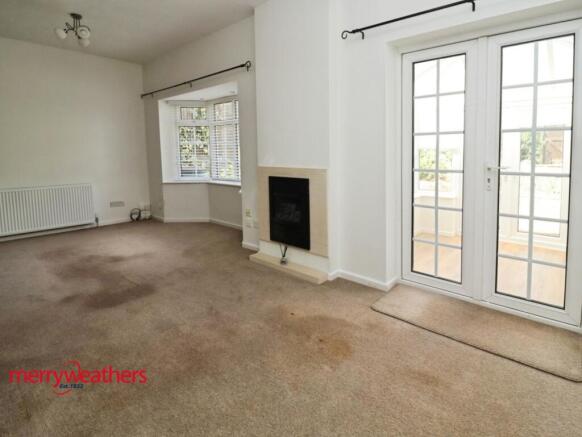 4 bed Detached for sale Image 7