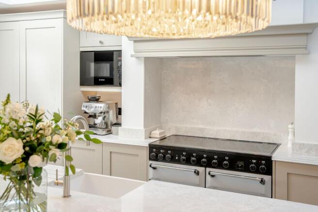 2 bed Detached for sale Image 6