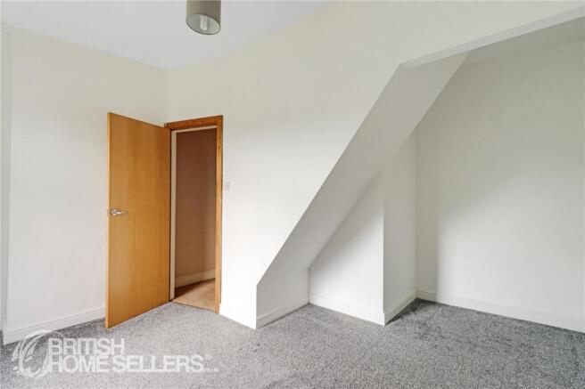 4 bed Terraced for sale Image 5