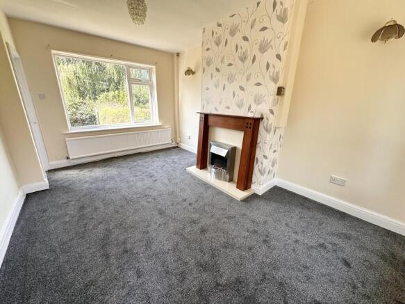 3 bed Semi-Detached for sale Image 5