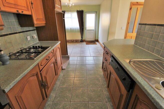 Kitchen into D...