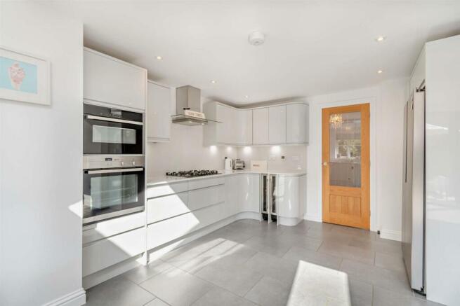 8569855-interior13-800.jpg