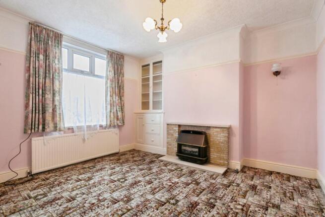 3 bed Semi-Detached for sale Image 4