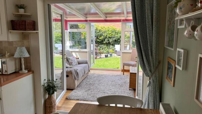 3 bed Detached for sale Image 8