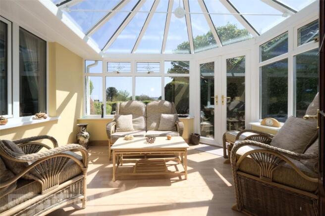 3 bed Detached for sale Image 12