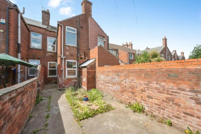 2 bed Terraced for sale Image 4