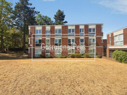 83, Brantwood Gardens, West Byfleet KT14 6BS
