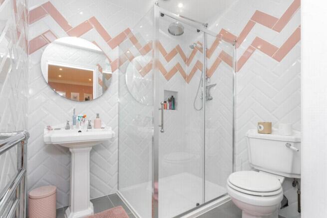 En-Suite Shower