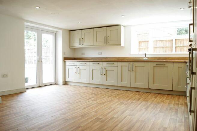 Dining Kitchen...