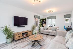 9, Riverside Walk, Forge Wood, Crawley RH10 3SZ