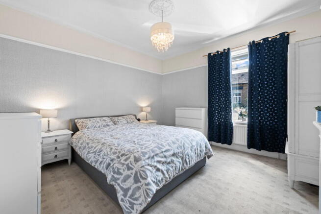 3 bed Terraced for sale Image 11