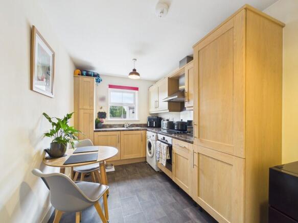 2 bed Apartment for sale Image 7
