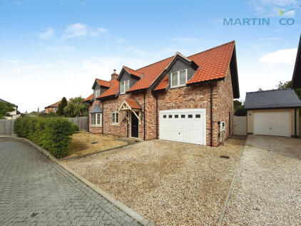 Hilton Court, Saxilby