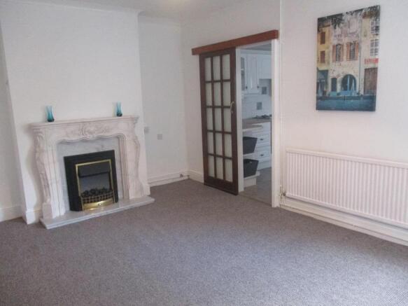 Sitting/dining room