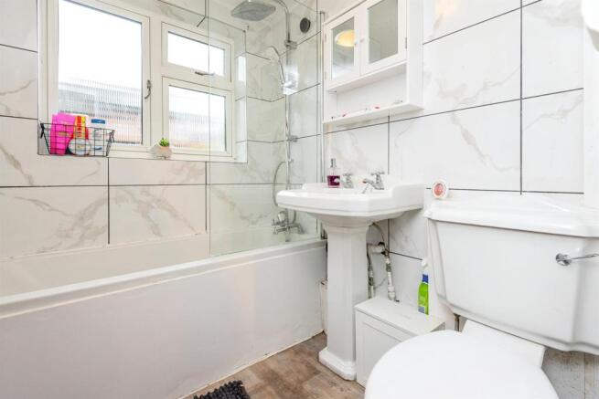 Ground Floor Bathroom: