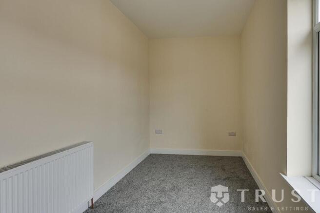 2 bed Terraced for sale Image 9