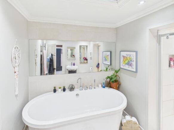 4 bed Character Property for sale Image 7