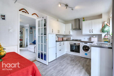 Bramble Road, Witham