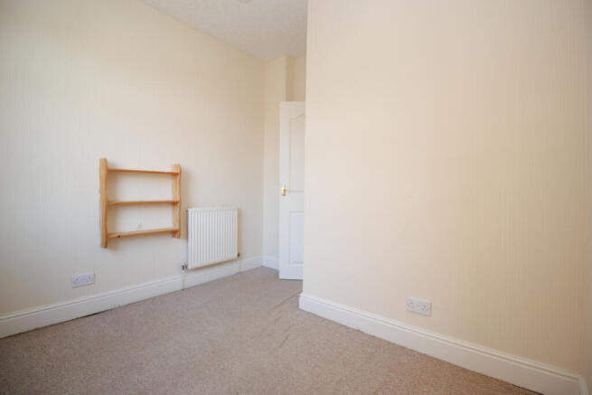 2 bed Apartment for sale Image 6