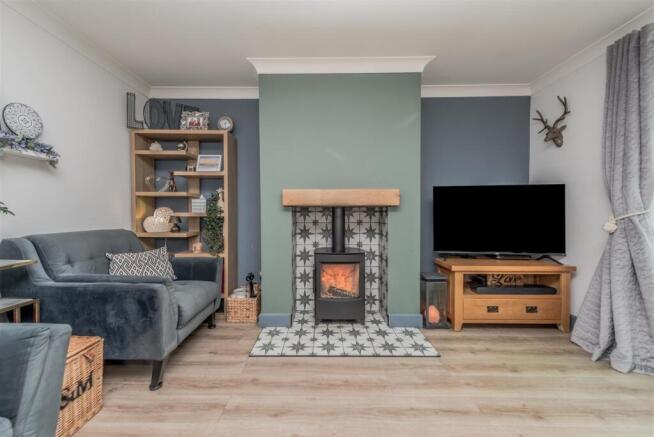 Living Room: