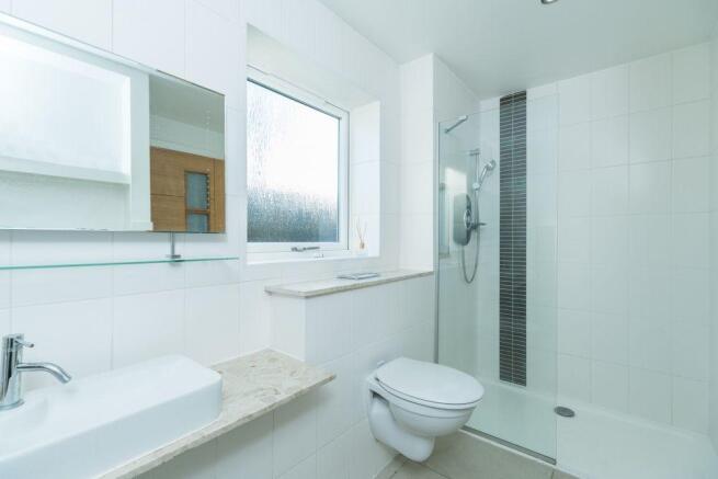 Ground floor en-suite
