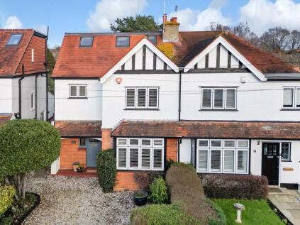 Loseberry Road, Claygate, KT10