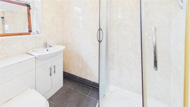 2 bed Terraced for sale Image 5
