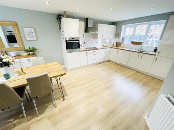 Kitchen Diner
