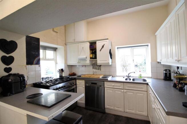 Kitchen Area.JPG