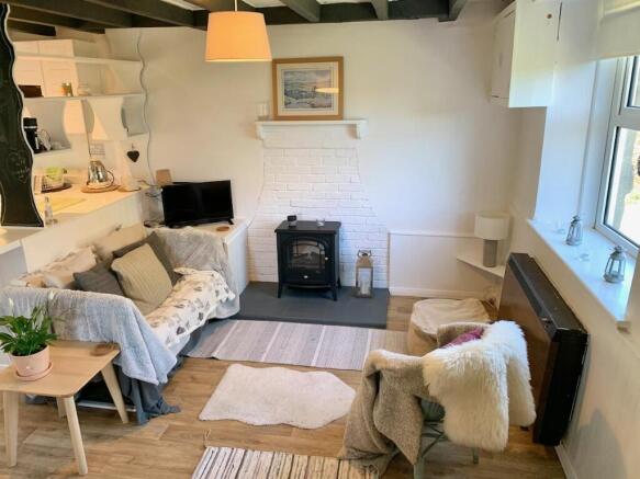 Living Room - b