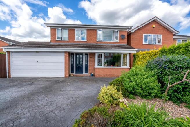 1, Salisbury Close, Lichfield, Staffordshire, WS13