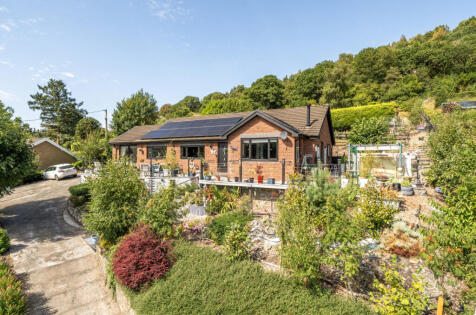 Trefeglwys Road, Llanidloes, Powys, SY18