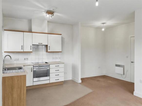 9IC kitchen diner.jpg