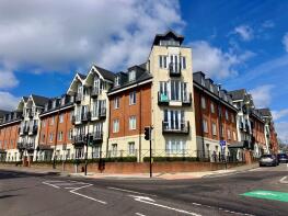 Flat 12, 1 Benedictine Place, Marlborough Road, St. Albans AL1 3WA