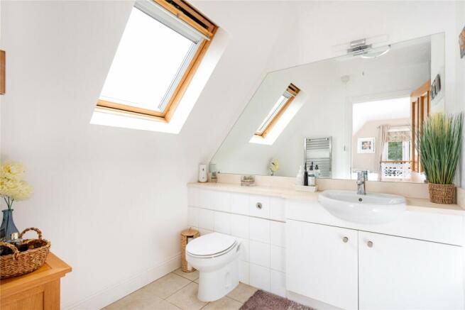 Bedroom Two En Suite