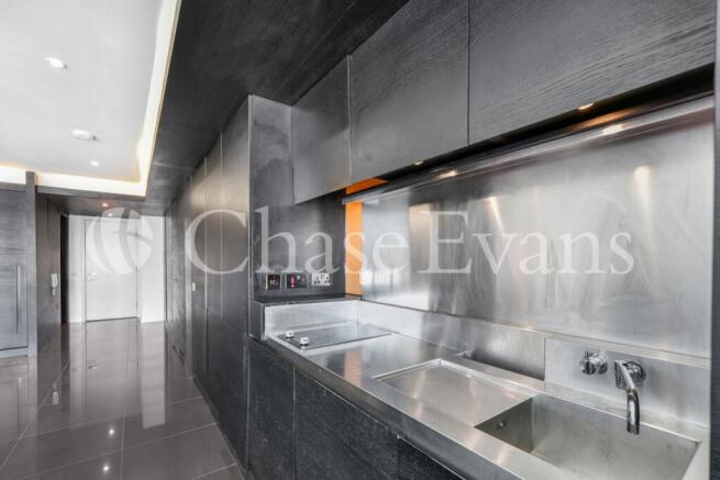 West Tower, Pan Peni