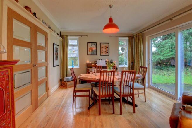 .DINING ROOM2.jpg