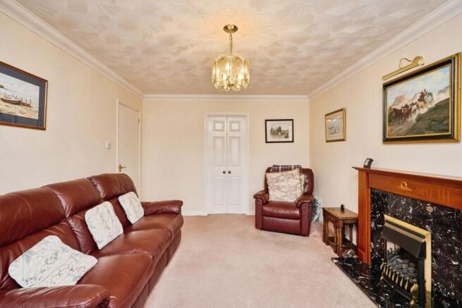 Bembridge House Close, Bembridge, PO35 photo 3