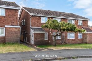 18, Warren Close, Tipton DY4 9PG