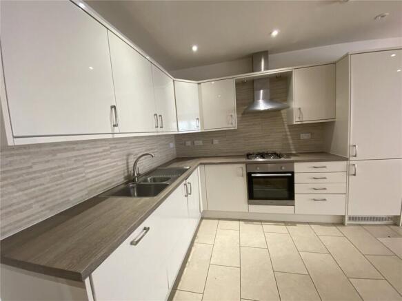 Show Apartment Image