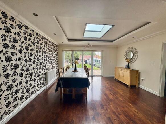 Waller Avenue, Luton, LU4 photo 5