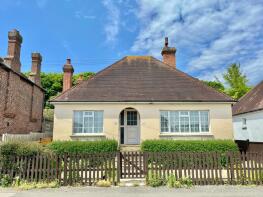 43, Chichester Road, Sandgate CT20 3BW