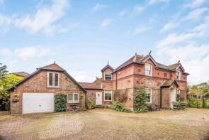 Glen House, Woodberry Lane, Rowland's Castle PO9 6DP