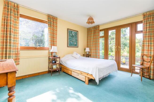 Master Bedroom.jpg