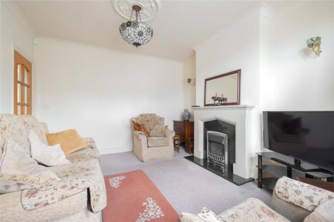 3 bed Semi-Detached for sale Image 8