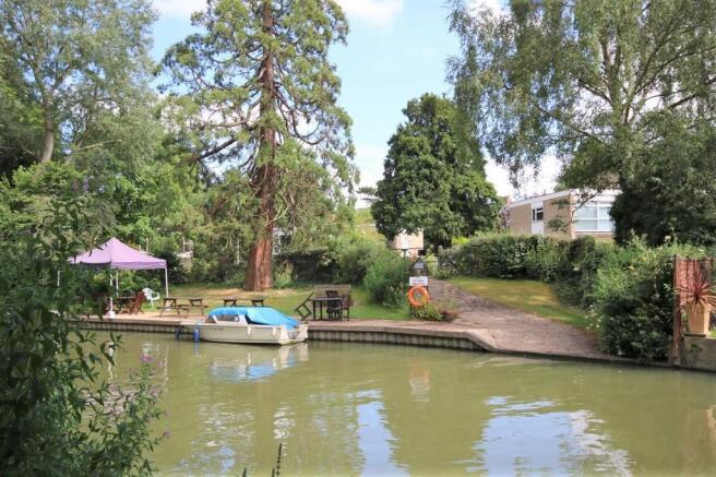 Mooring1.jpg