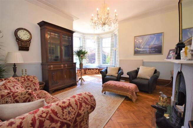 Sitting Room.JPG