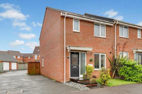 Bluebell Wood Lane, Clipstone Village, NG21