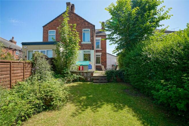3 bed Semi-Detached for sale Image 10