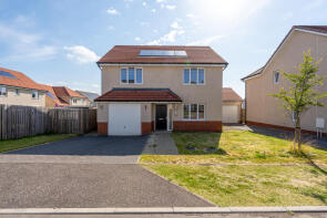 4, Mcnaughton Road, Dundee DD3 0FF